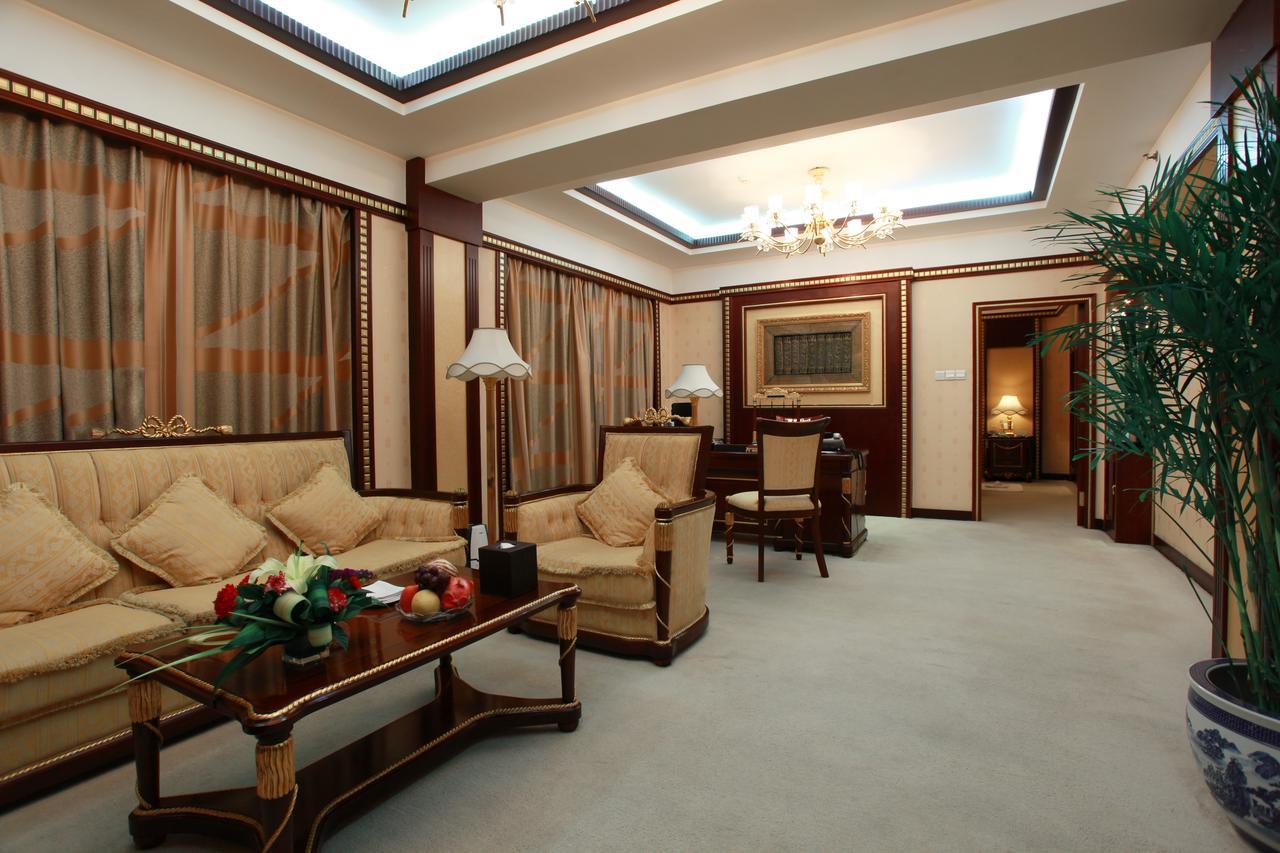 Lanzhou Jinjiang Sun Hotel エクステリア 写真